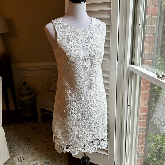 Amanda Uprichard Lace Dress. Size small, NWOT - Picture 2 of 4